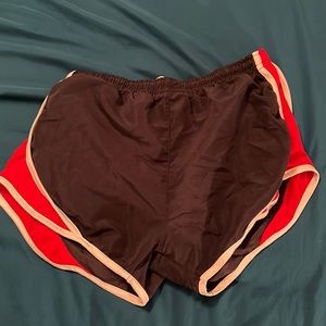 Athletic wind shorts